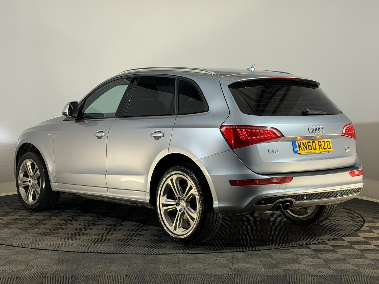 Used Audi Q5 2010 for sale - 77482195: Photo 9