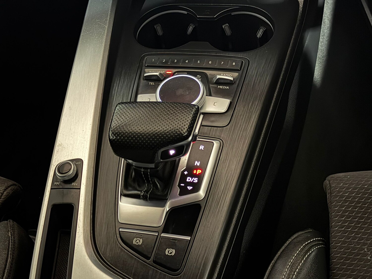 Used Audi A4 2018 for sale - 77552234: Photo 15