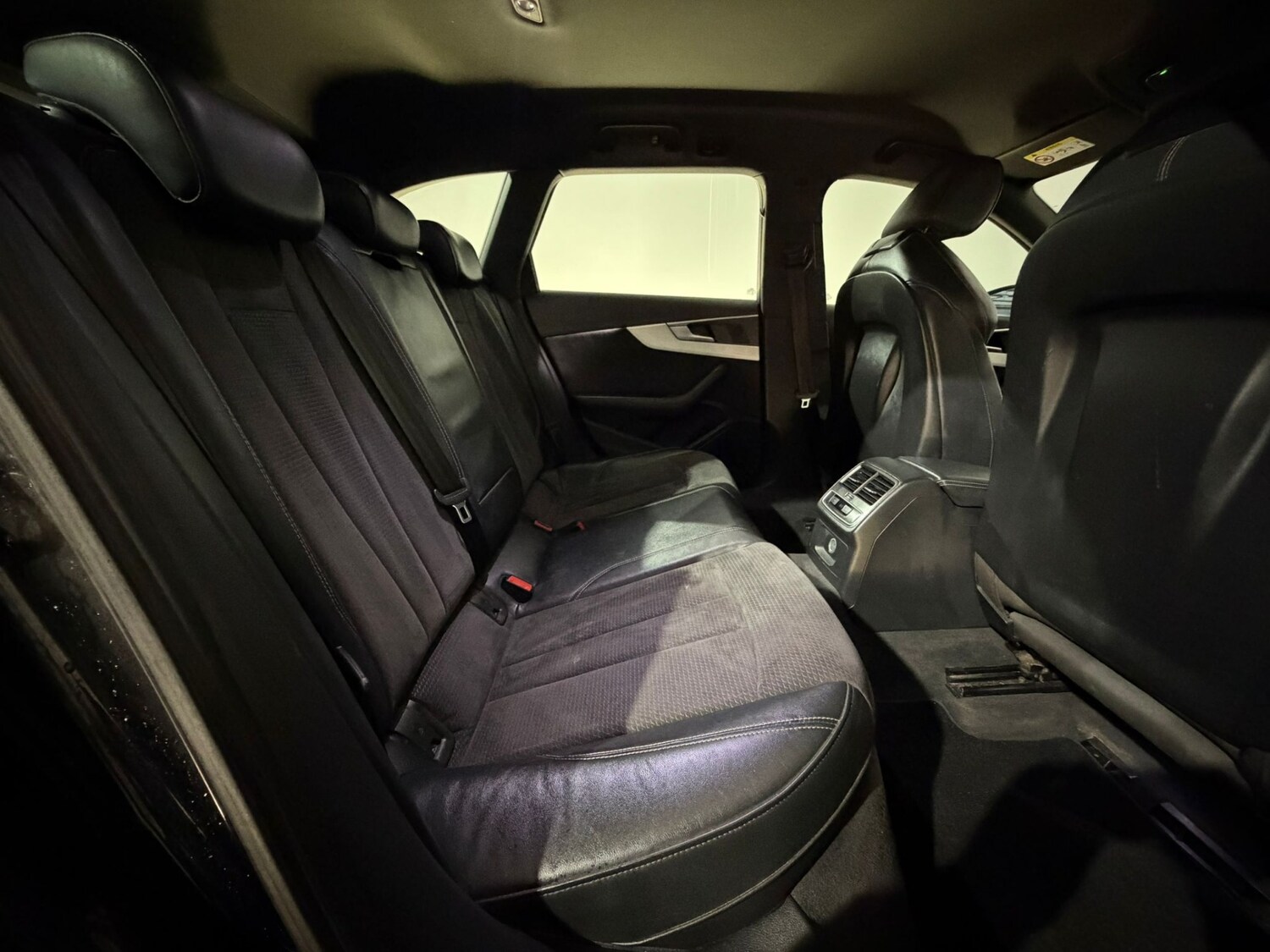 Used Audi A4 2018 for sale - 77552234: Photo 18