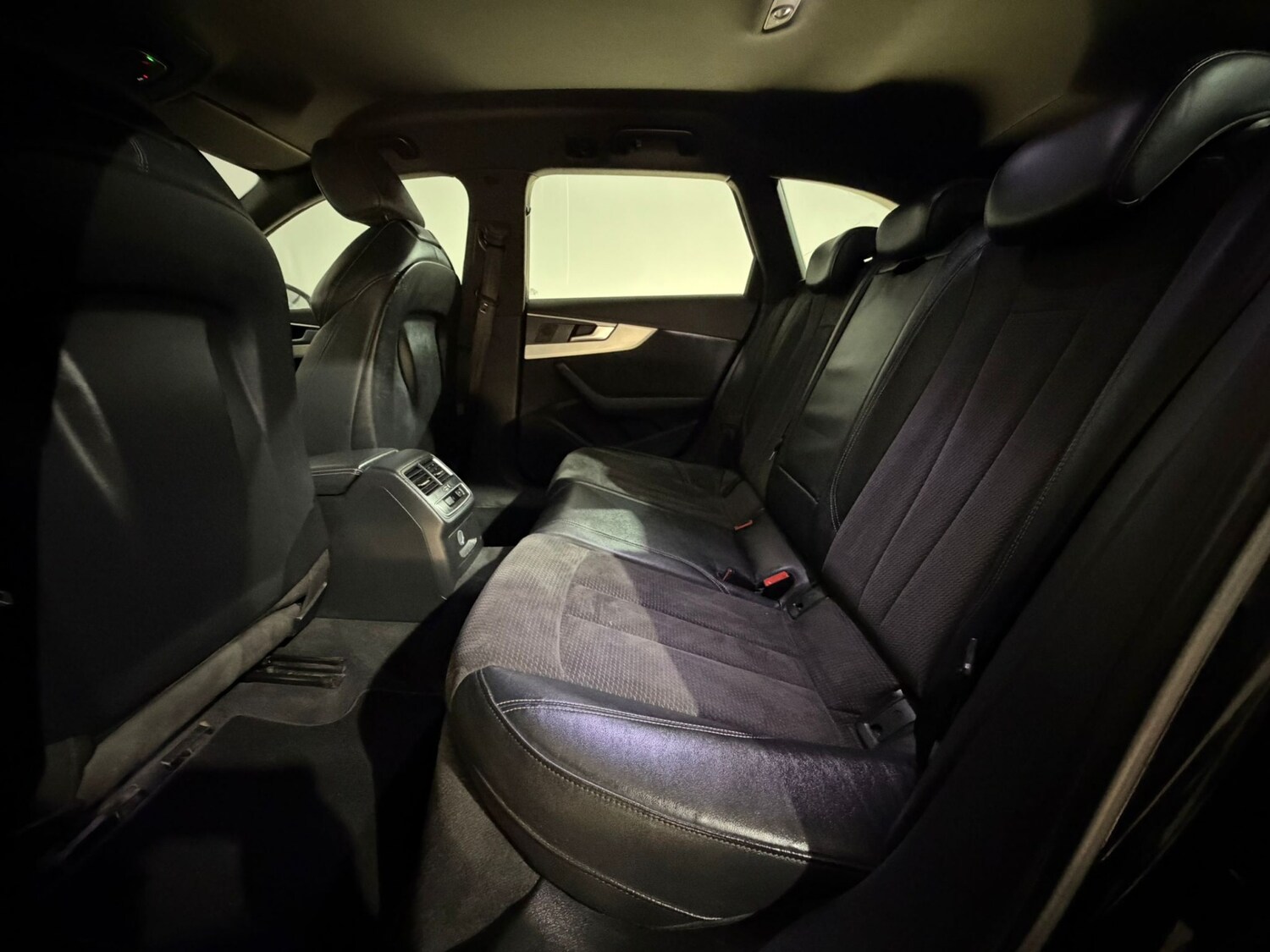 Used Audi A4 2018 for sale - 77552234: Photo 19