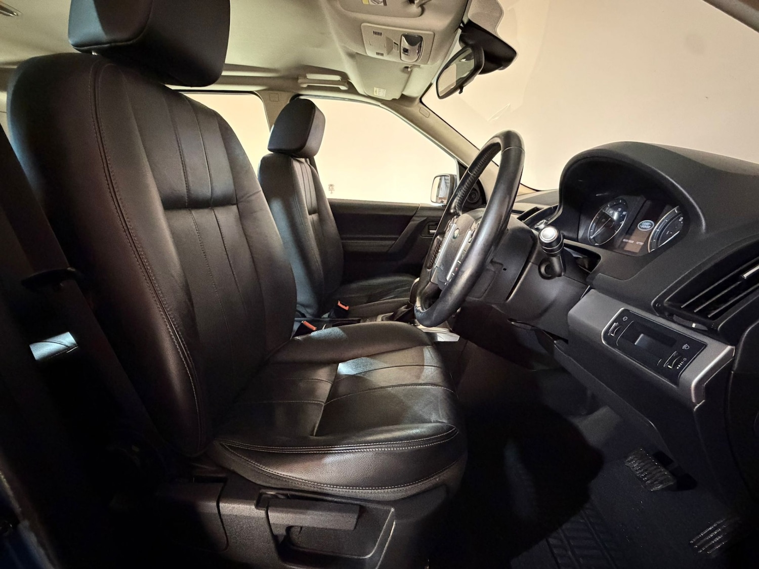 Used Land Rover Freelander 2013 for sale - 77398268: Photo 17