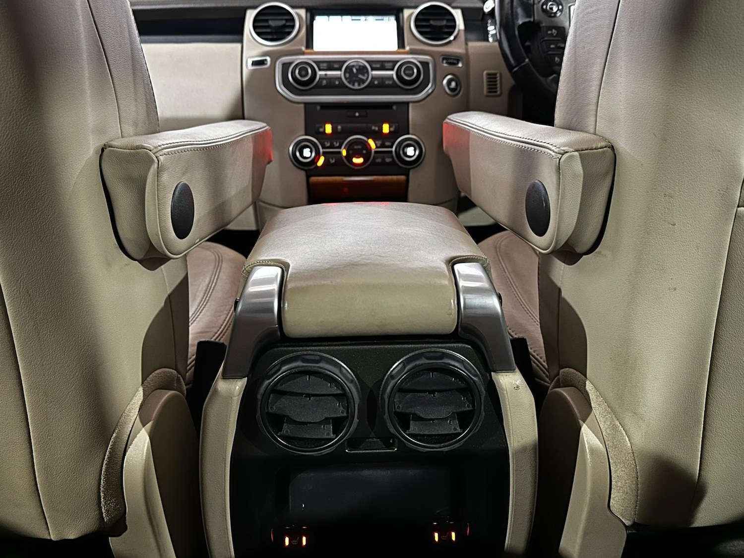 Used Land Rover Discovery 2013 for sale - 76046687: Photo 16