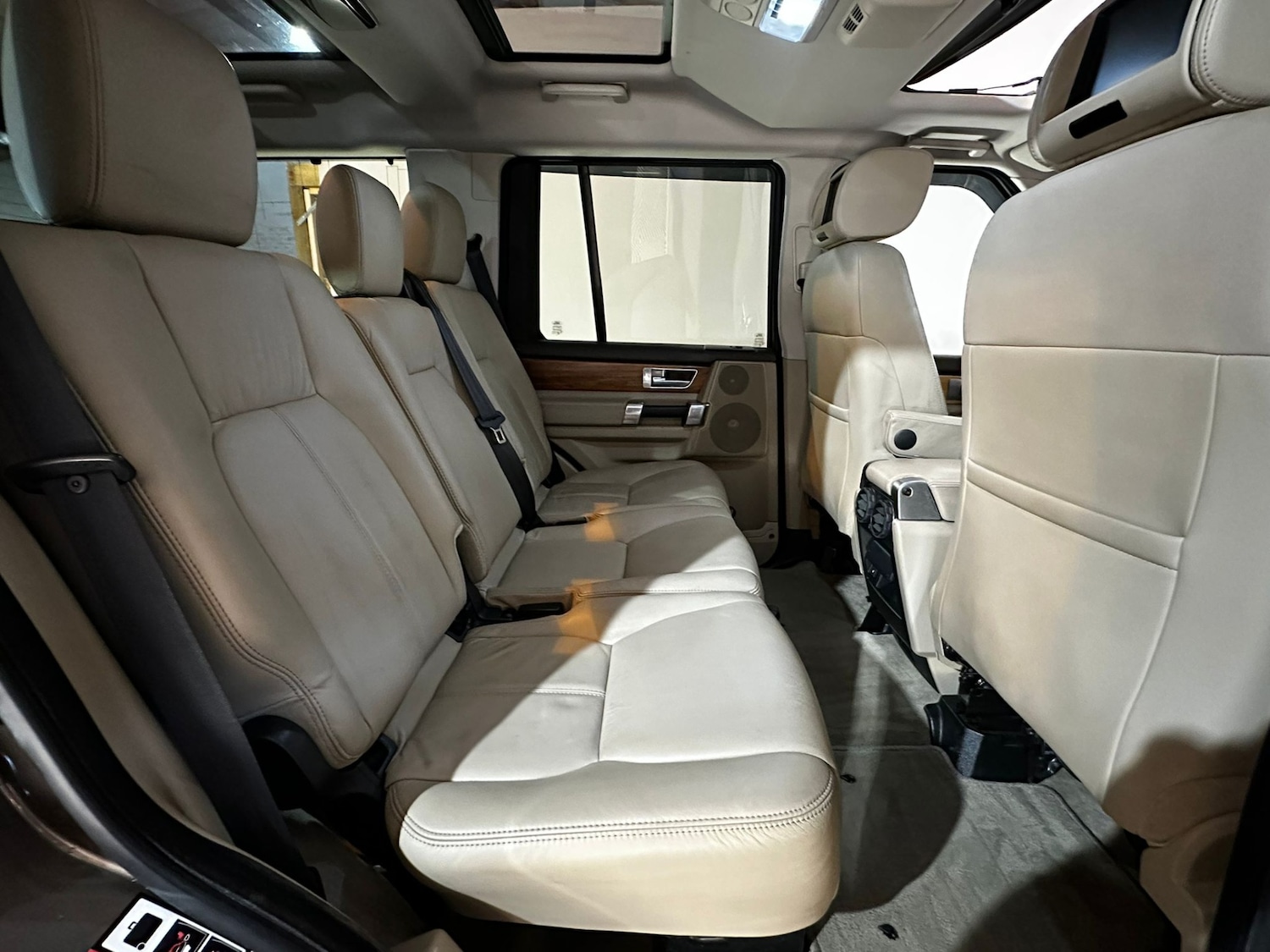 Used Land Rover Discovery 2013 for sale - 76046687: Photo 17