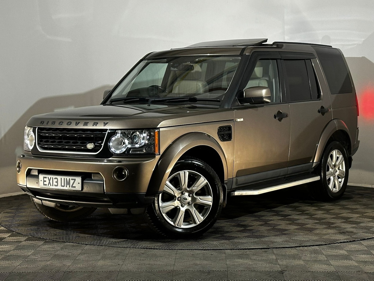 Used Land Rover Discovery 2013 for sale - 76046687: Photo 3