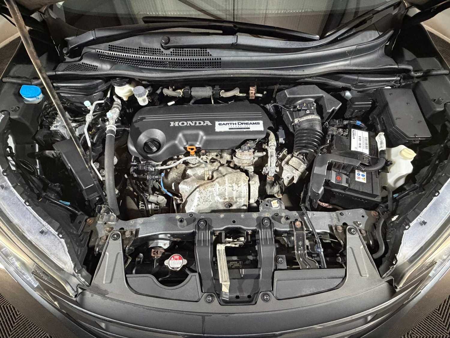 Used Honda CR-V 2015 for sale - 76128021: Photo 10