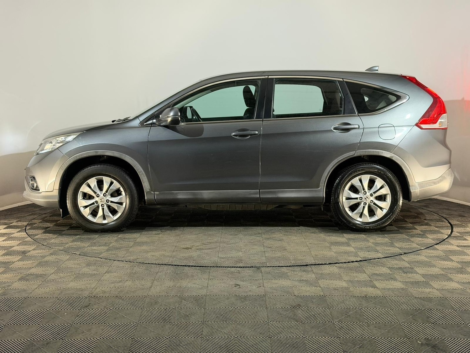Used Honda CR-V 2015 for sale - 76128021: Photo 5
