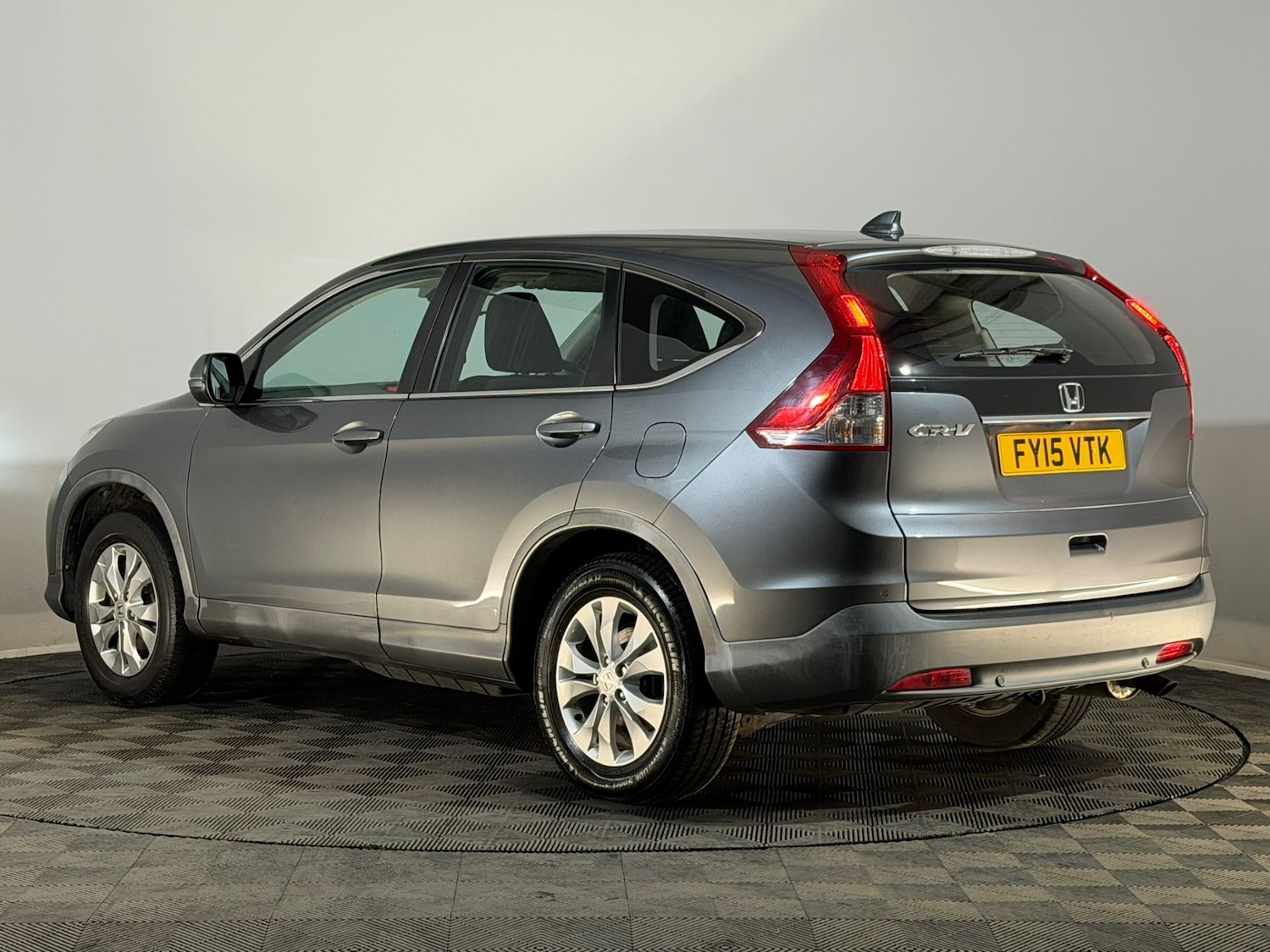 Used Honda CR-V 2015 for sale - 76128021: Photo 9