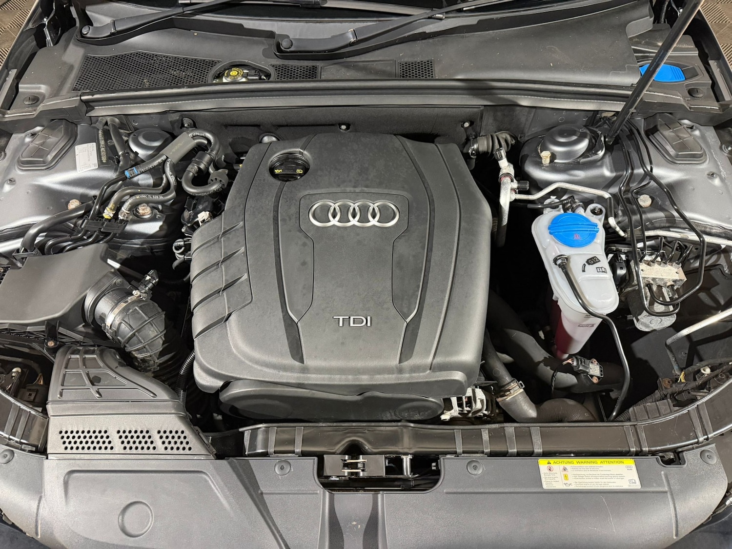 Used Audi A4 2013 for sale - 76298773: Photo 10