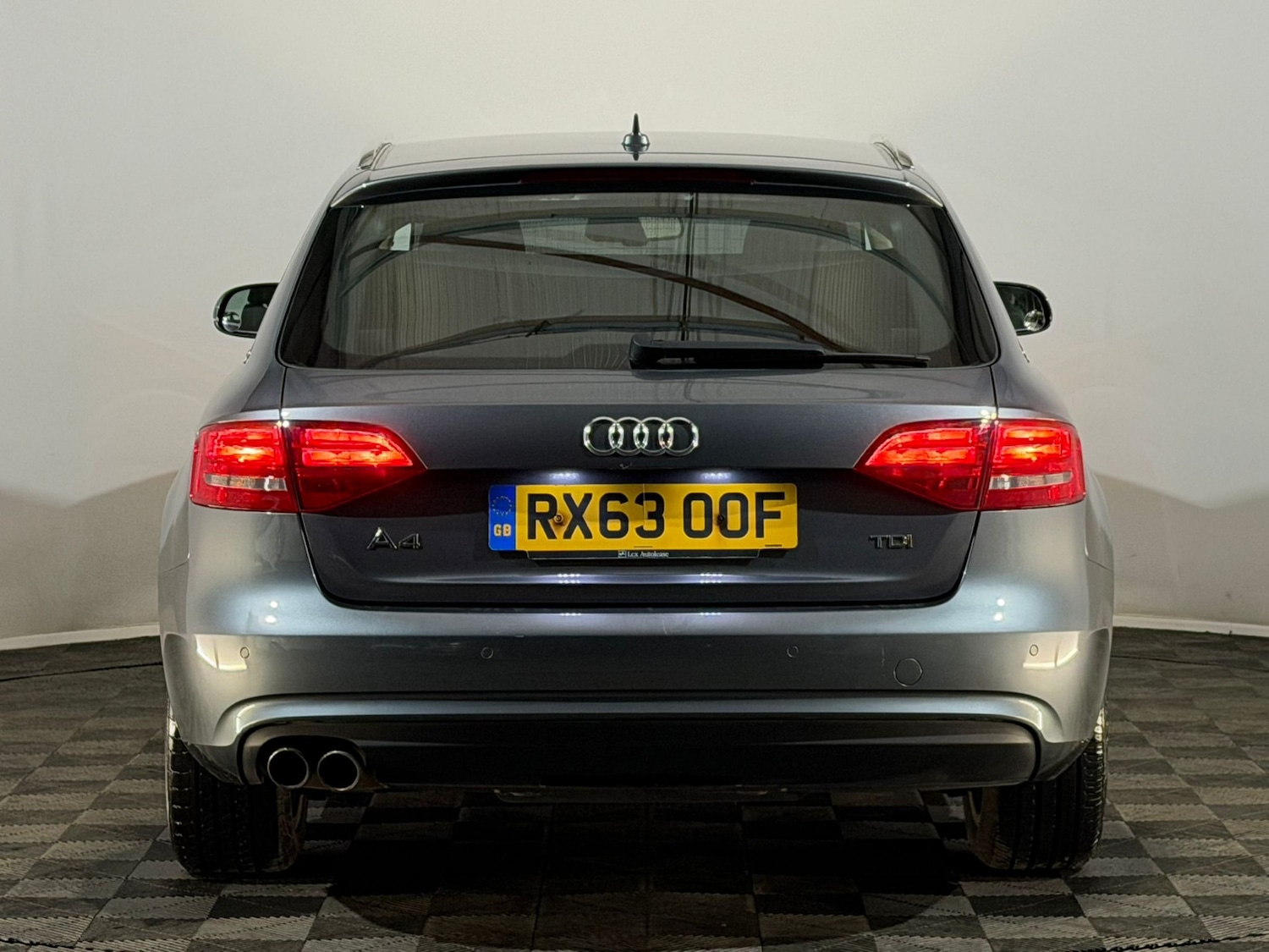 Used Audi A4 2013 for sale - 76298773: Photo 7