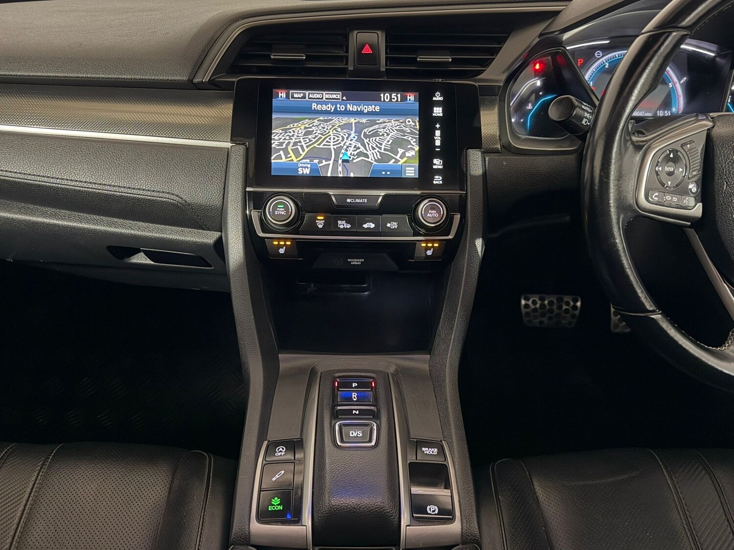 Used Honda Civic 2018 for sale - 77617889: Photo 14