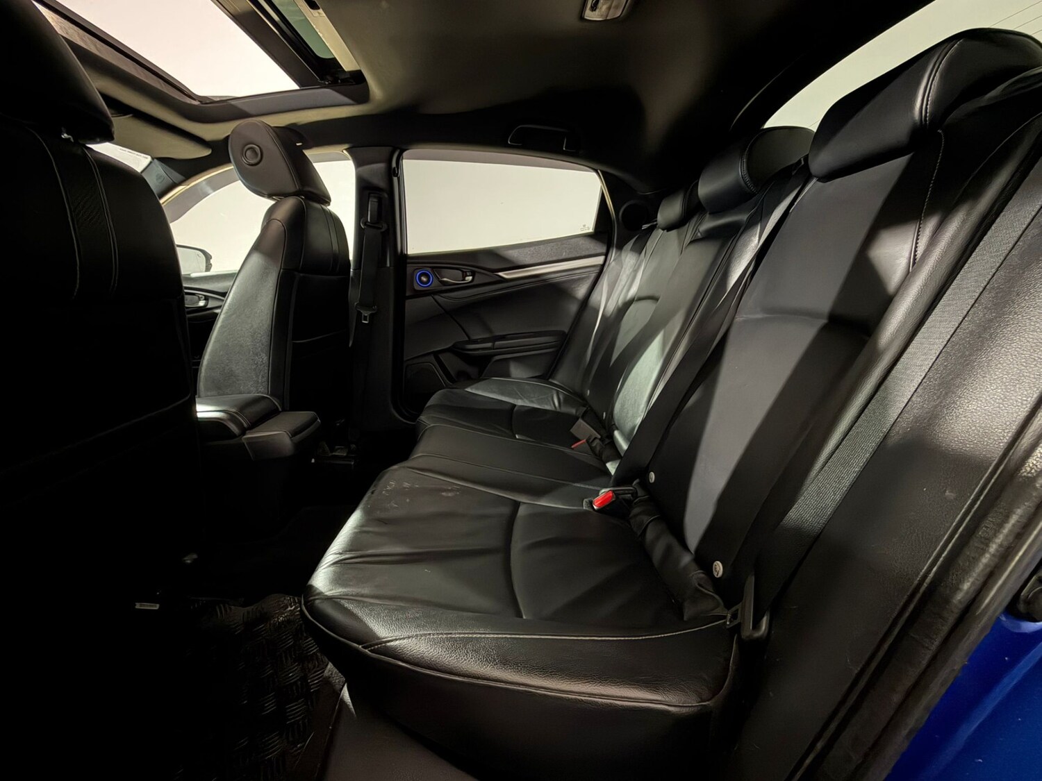 Used Honda Civic 2018 for sale - 77617889: Photo 19