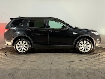Used Land Rover Discovery Sport 2015 for sale - 78485670: Photo