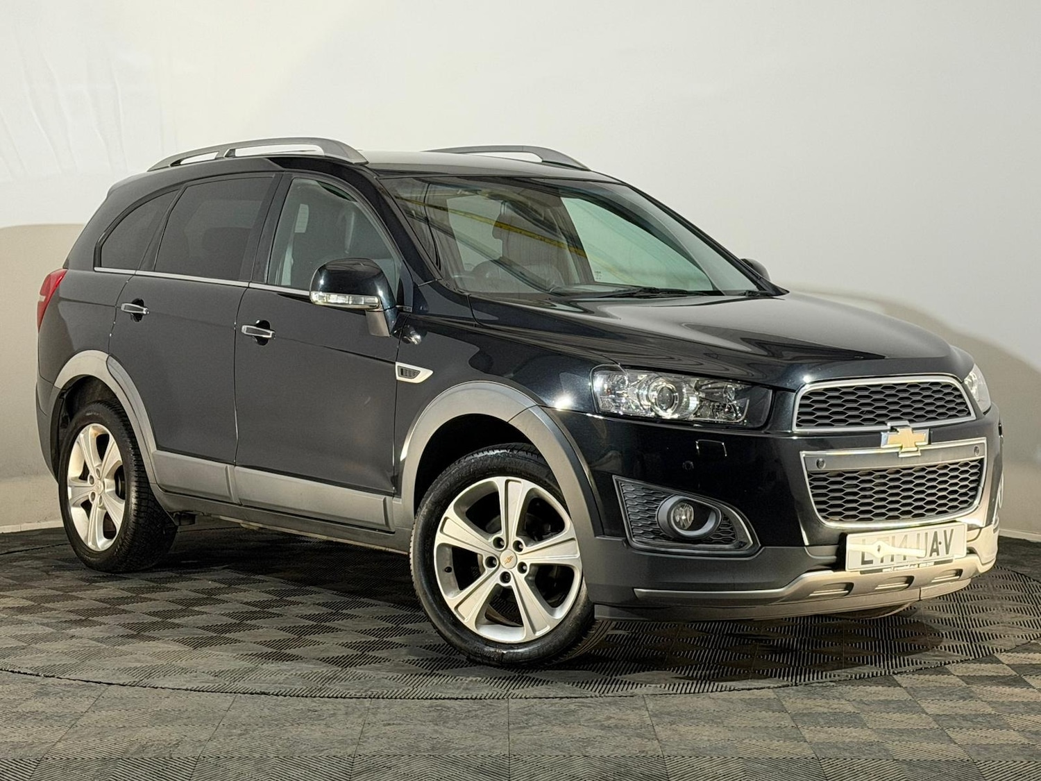 Used Chevrolet Captiva 2014 for sale - 76574695: Photo 1