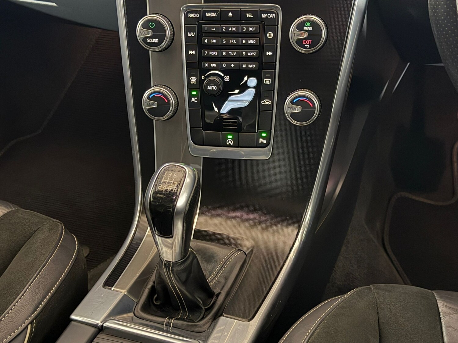 Used Volvo XC60 2014 for sale - 77420298: Photo 16