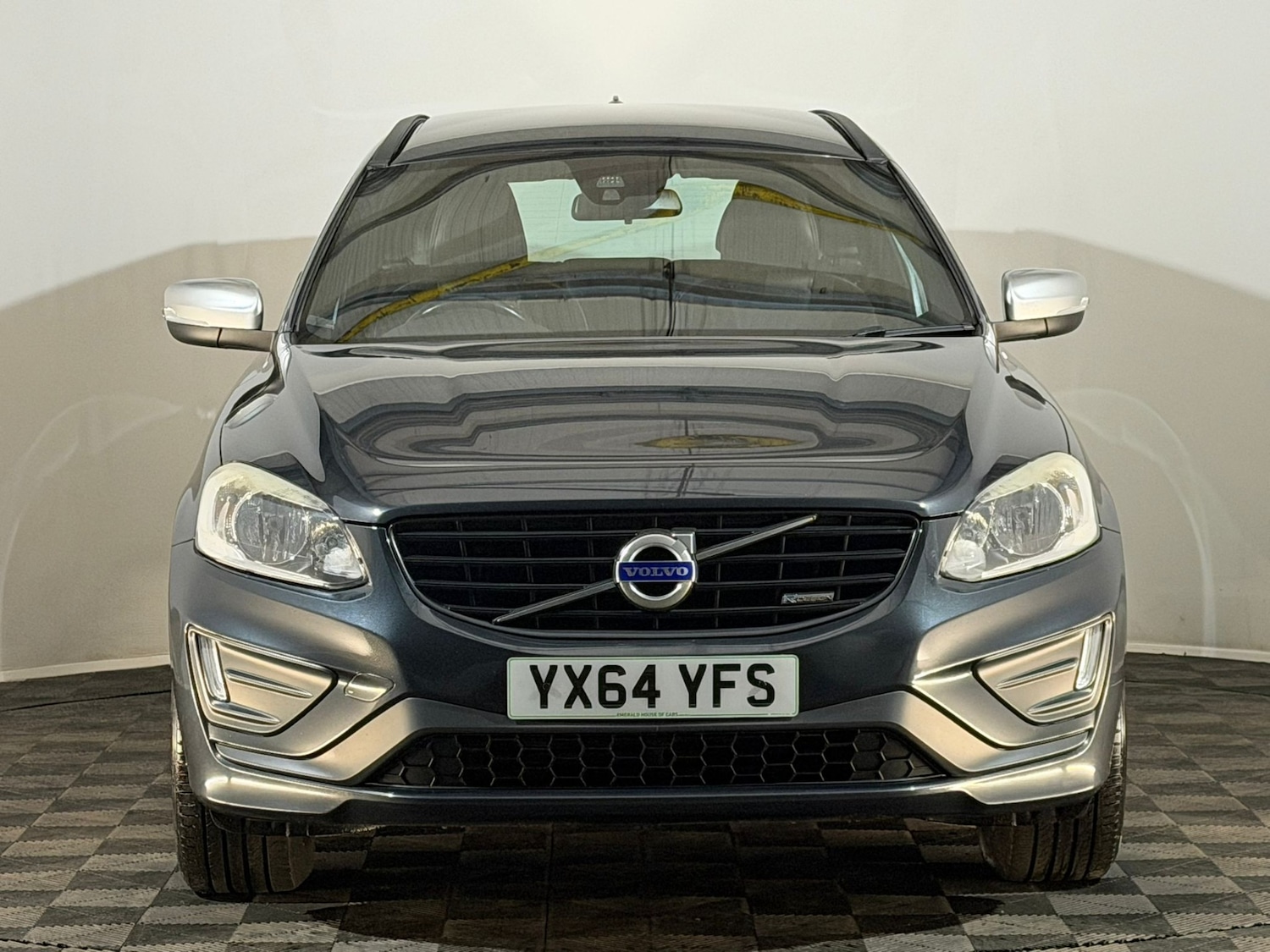 Used Volvo XC60 2014 for sale - 77420298: Photo 2
