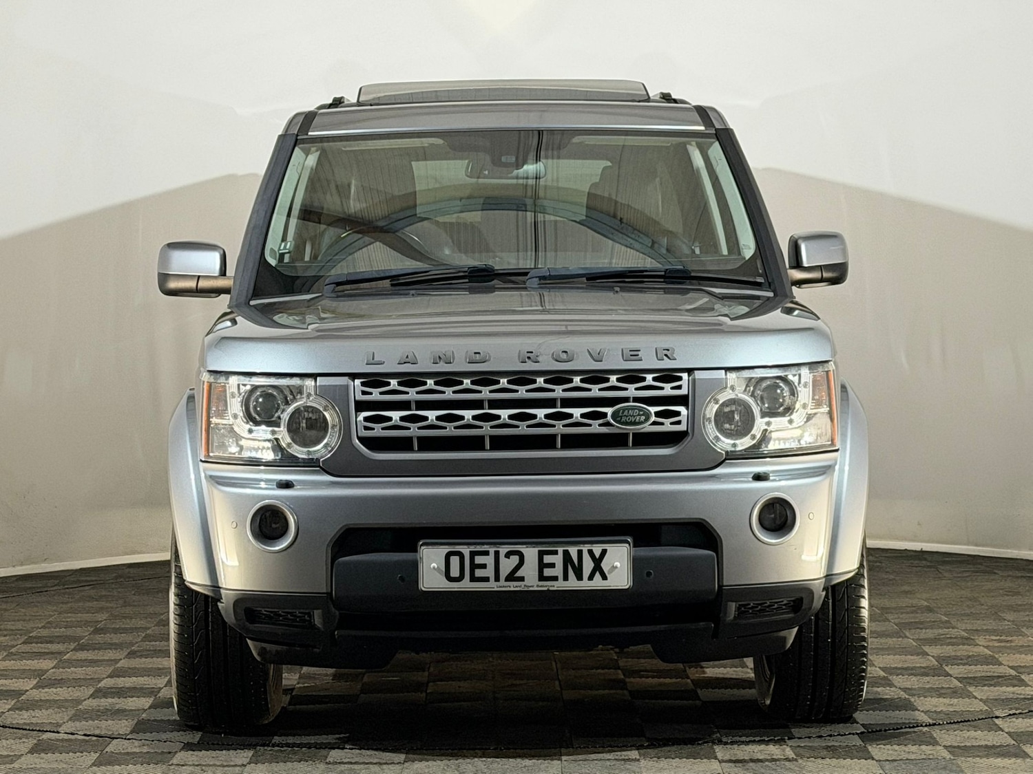 Used Land Rover Discovery 2012 for sale - 76344645: Photo 2