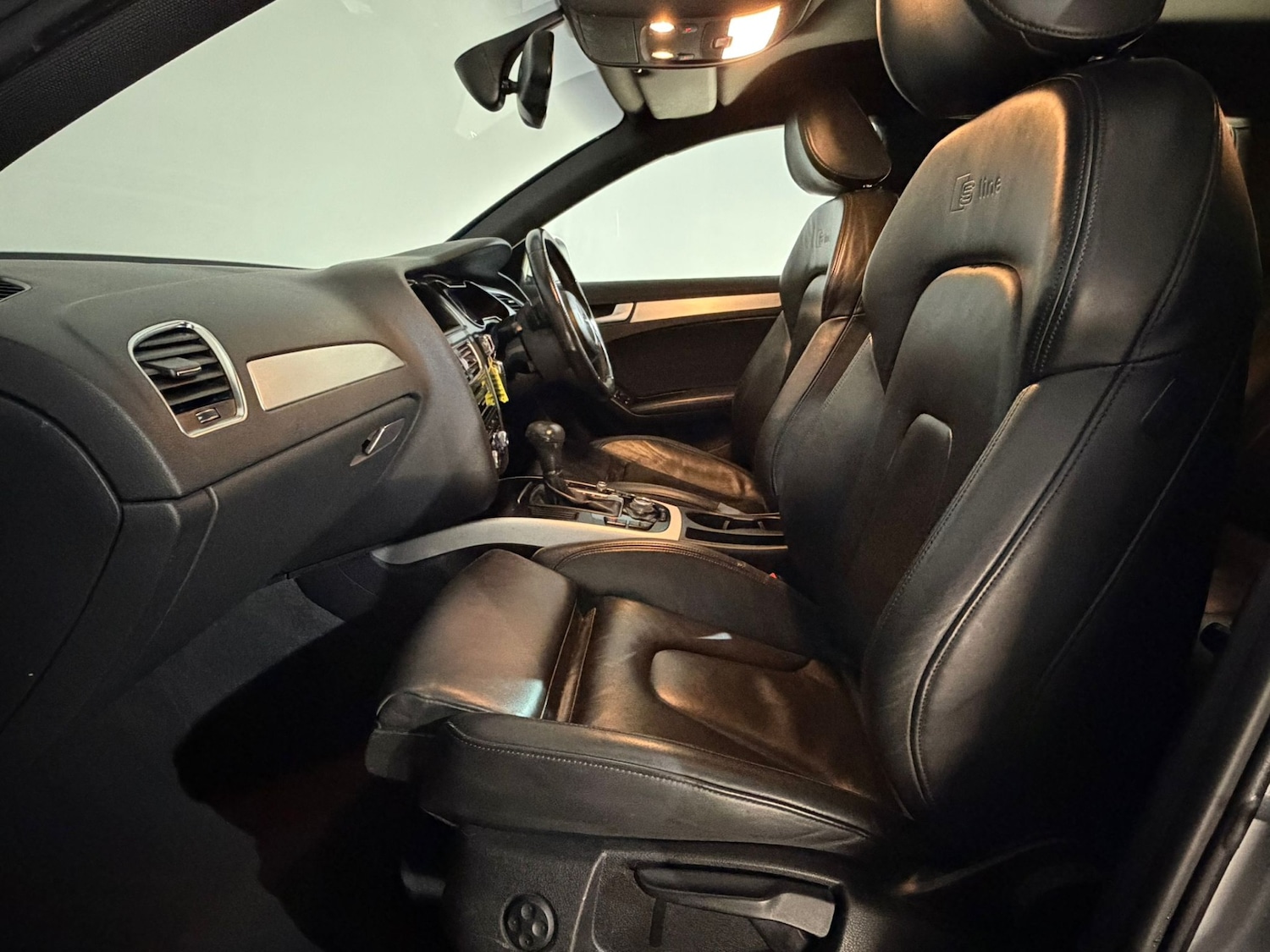 Used Audi A4 2012 for sale - 77706830: Photo 17