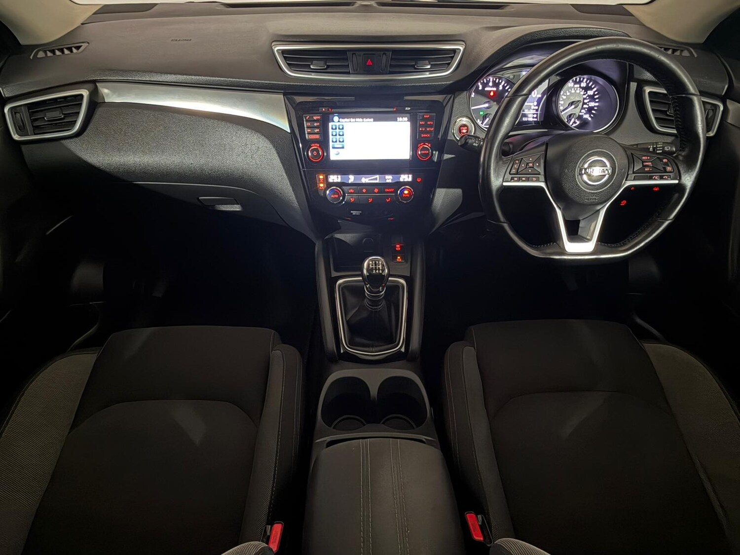 Used Nissan Qashqai 2018 for sale - 77673947: Photo 10