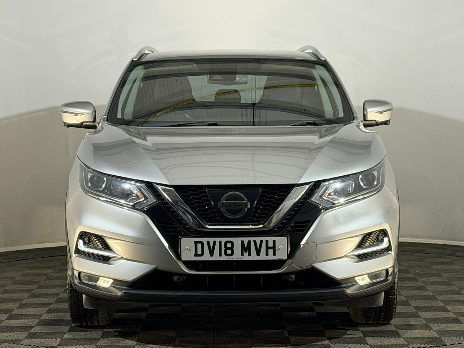 Used Nissan Qashqai 2018 for sale - 77673947: Photo 2