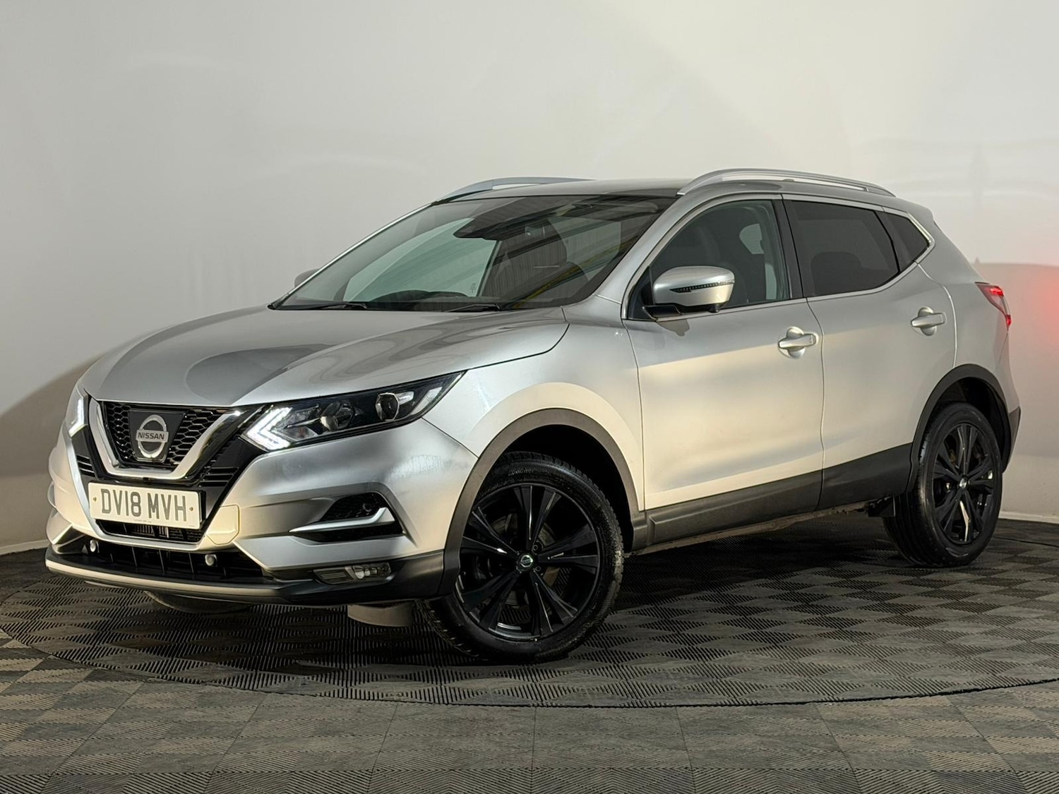 Used Nissan Qashqai 2018 for sale - 77673947: Photo 3