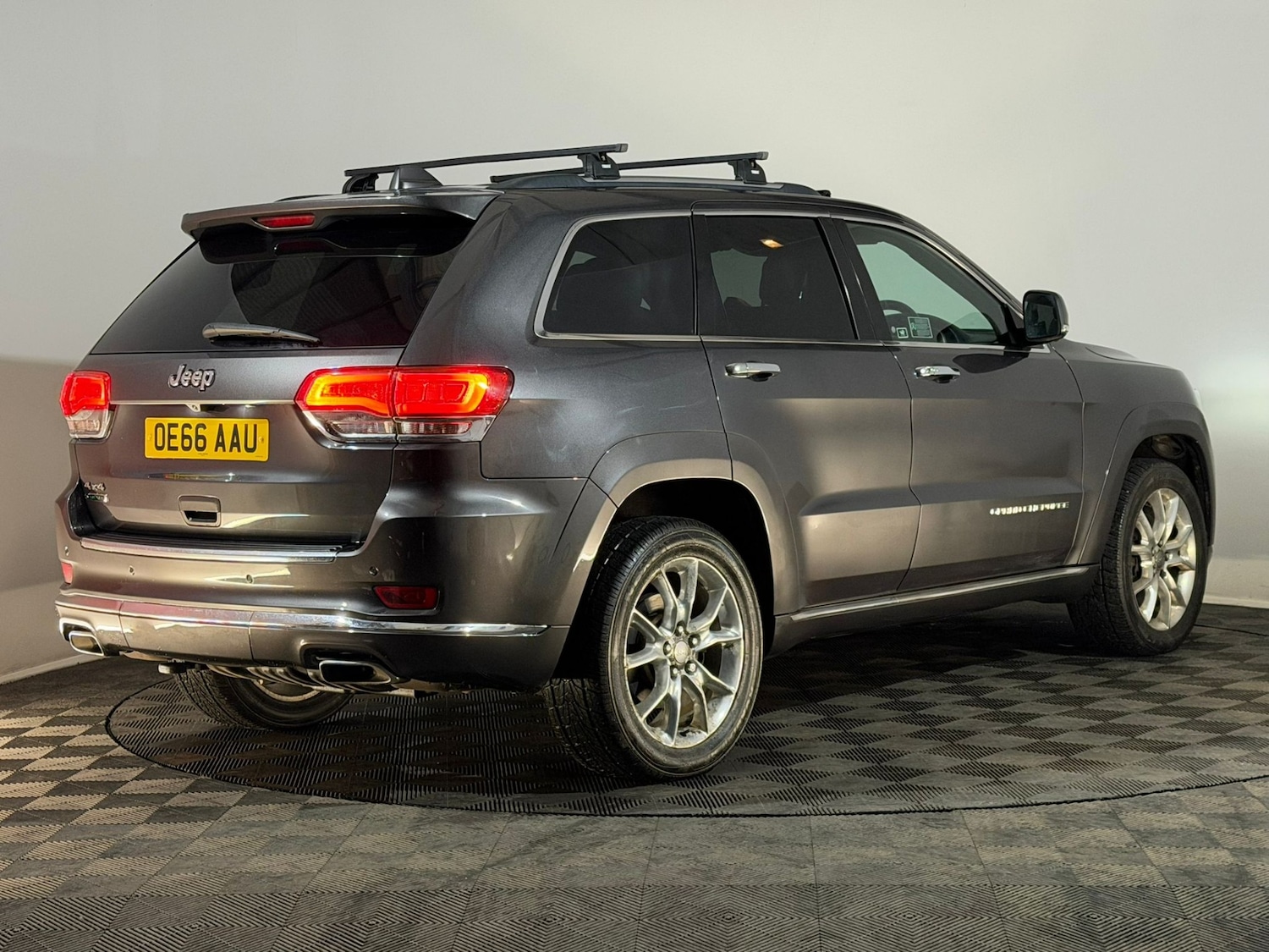 Used Jeep Grand Cherokee 2016 for sale - 77617384: Photo 6