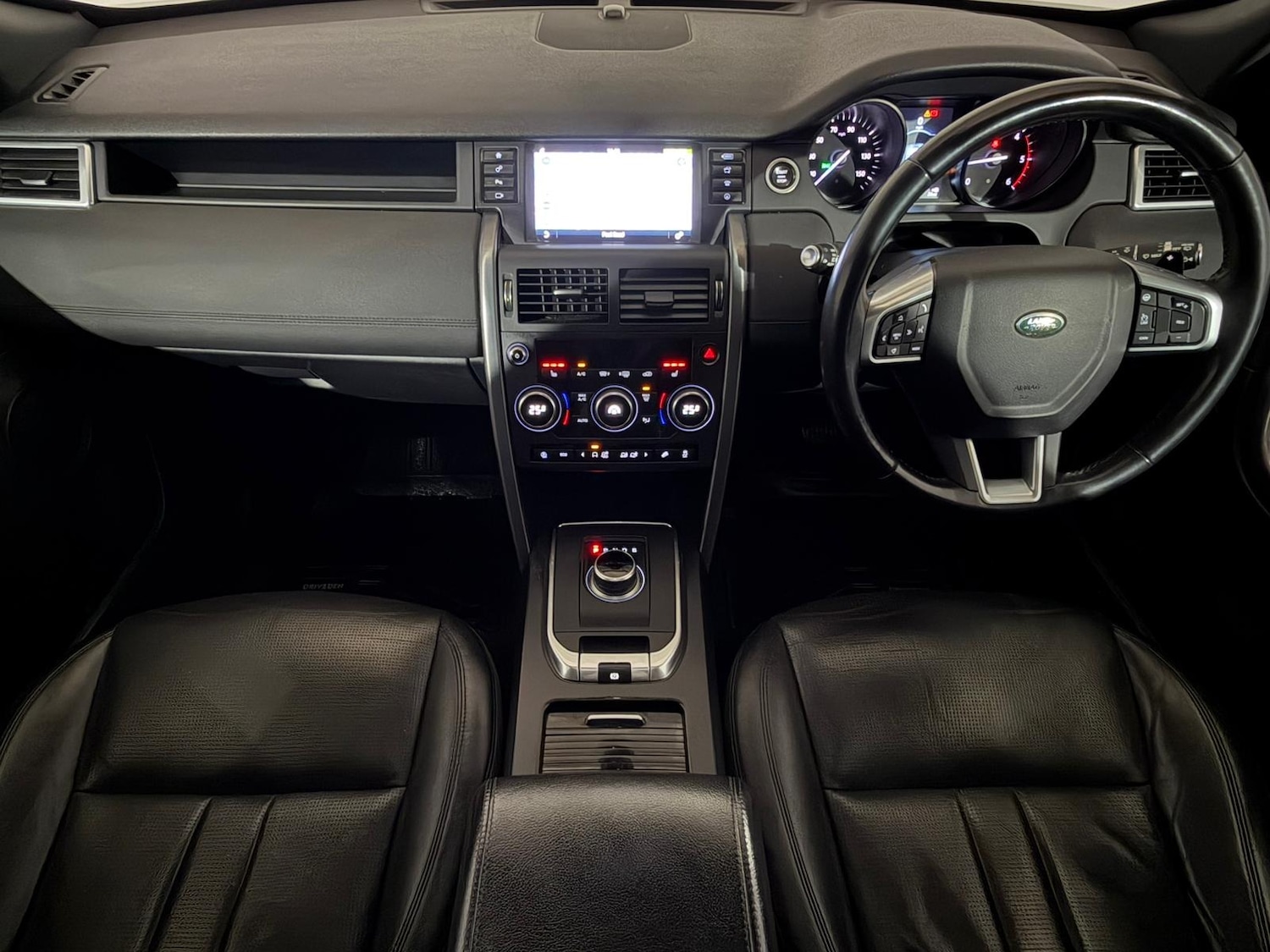 Used Land Rover Discovery Sport 2018 for sale - 77482199: Photo 11