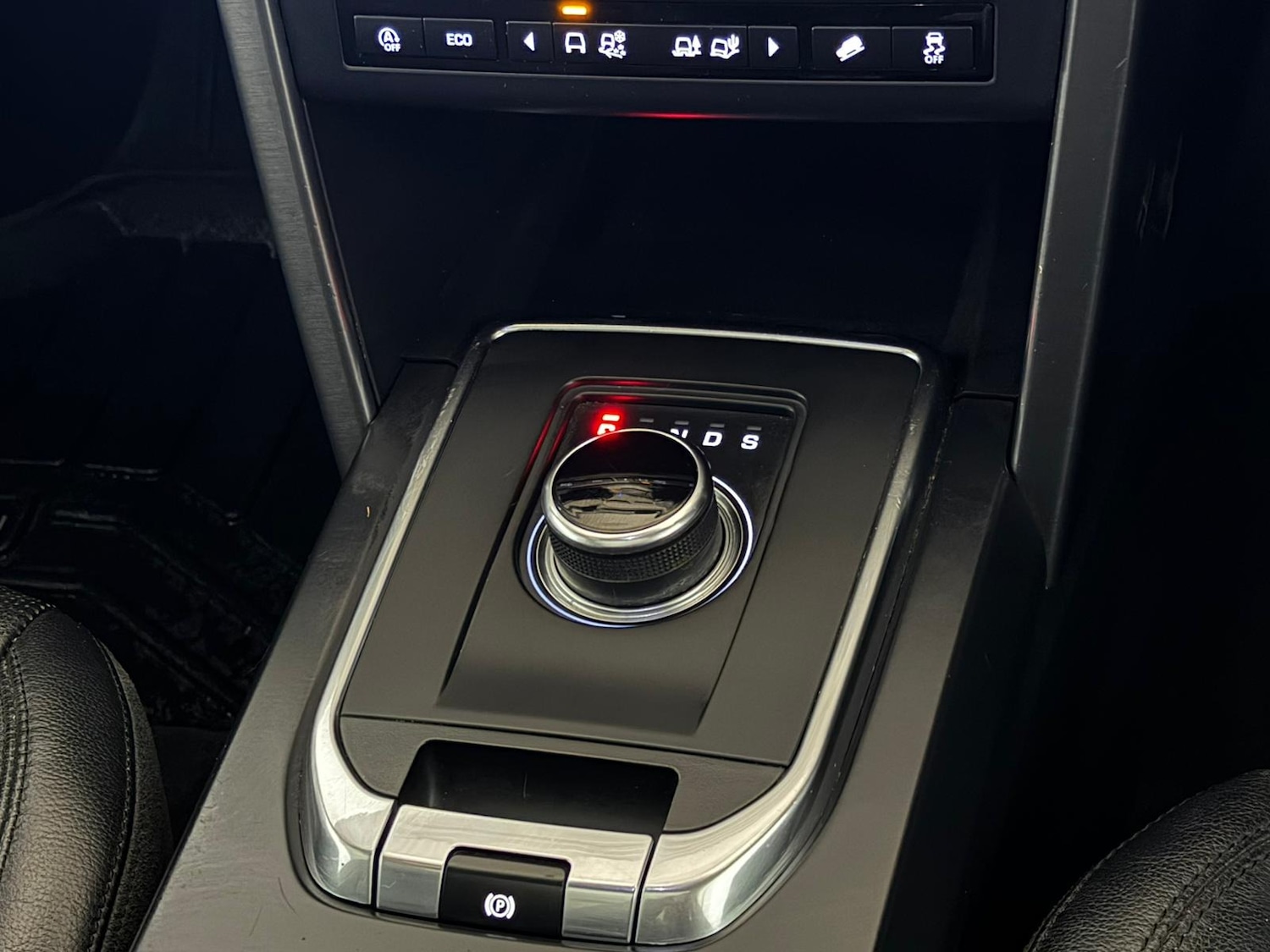 Used Land Rover Discovery Sport 2018 for sale - 77482199: Photo 15