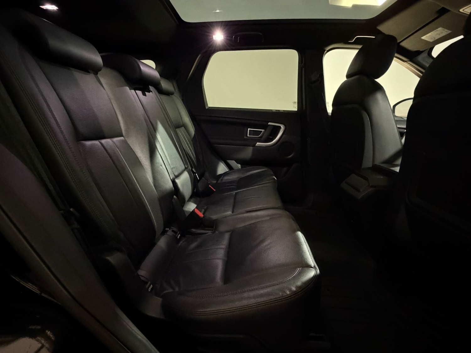 Used Land Rover Discovery Sport 2018 for sale - 77482199: Photo 18