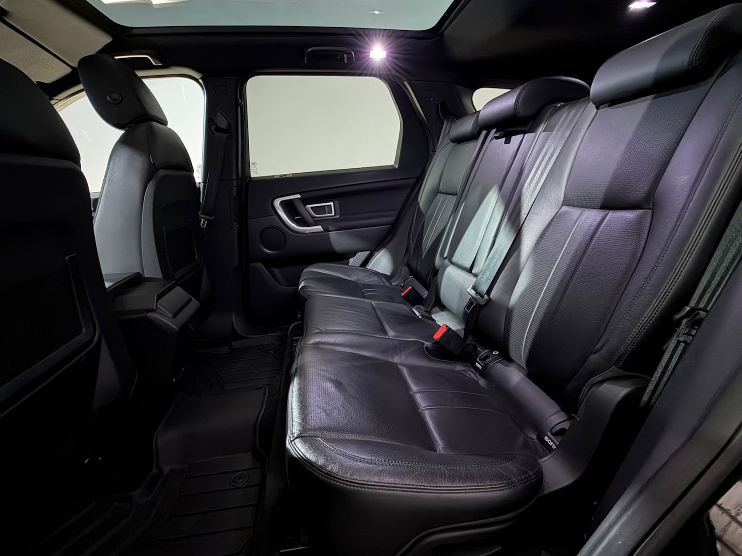 Used Land Rover Discovery Sport 2018 for sale - 77482199: Photo 19