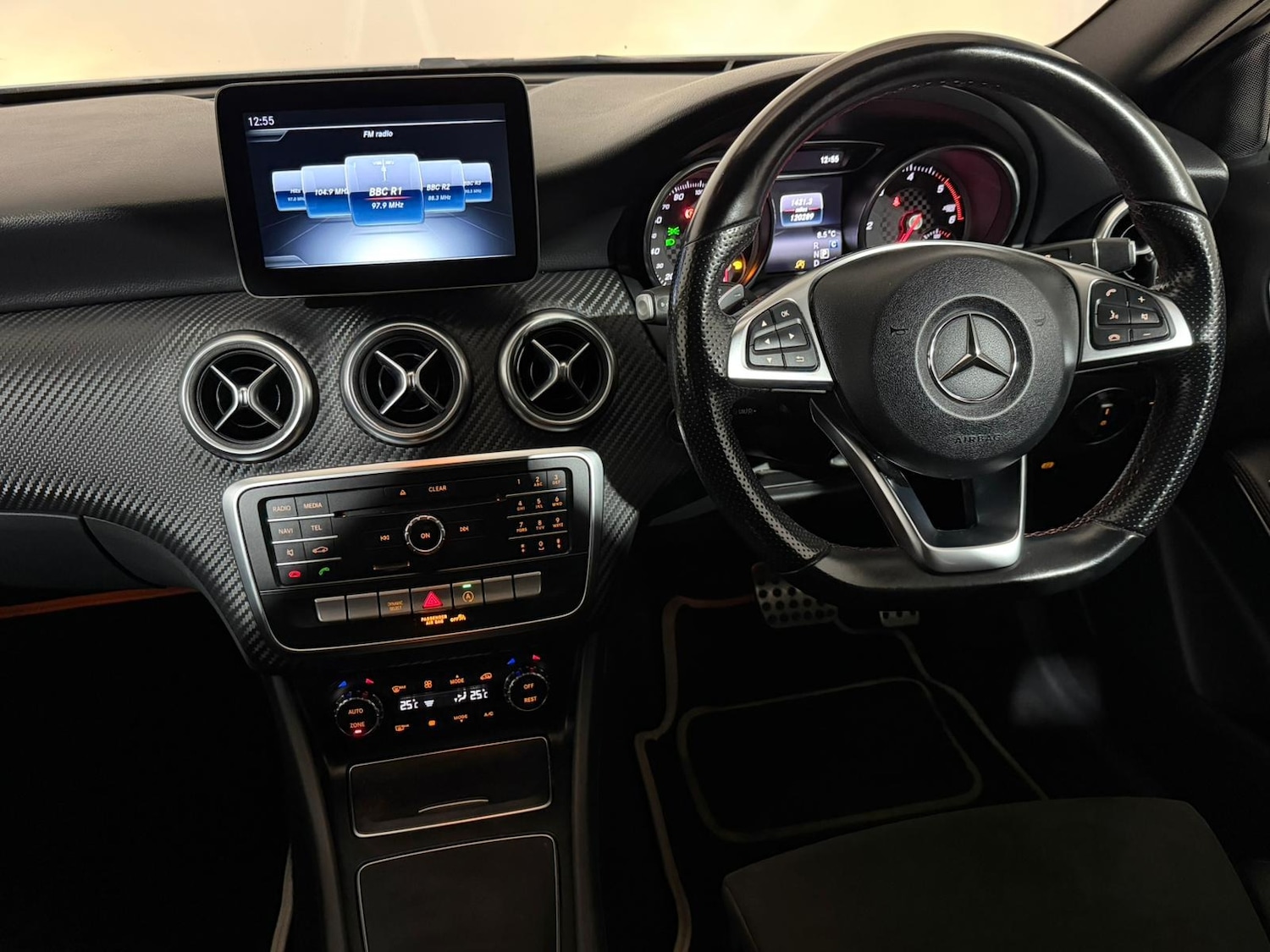 Used Mercedes-Benz A-Class 2017 for sale - 76703721: Photo 12