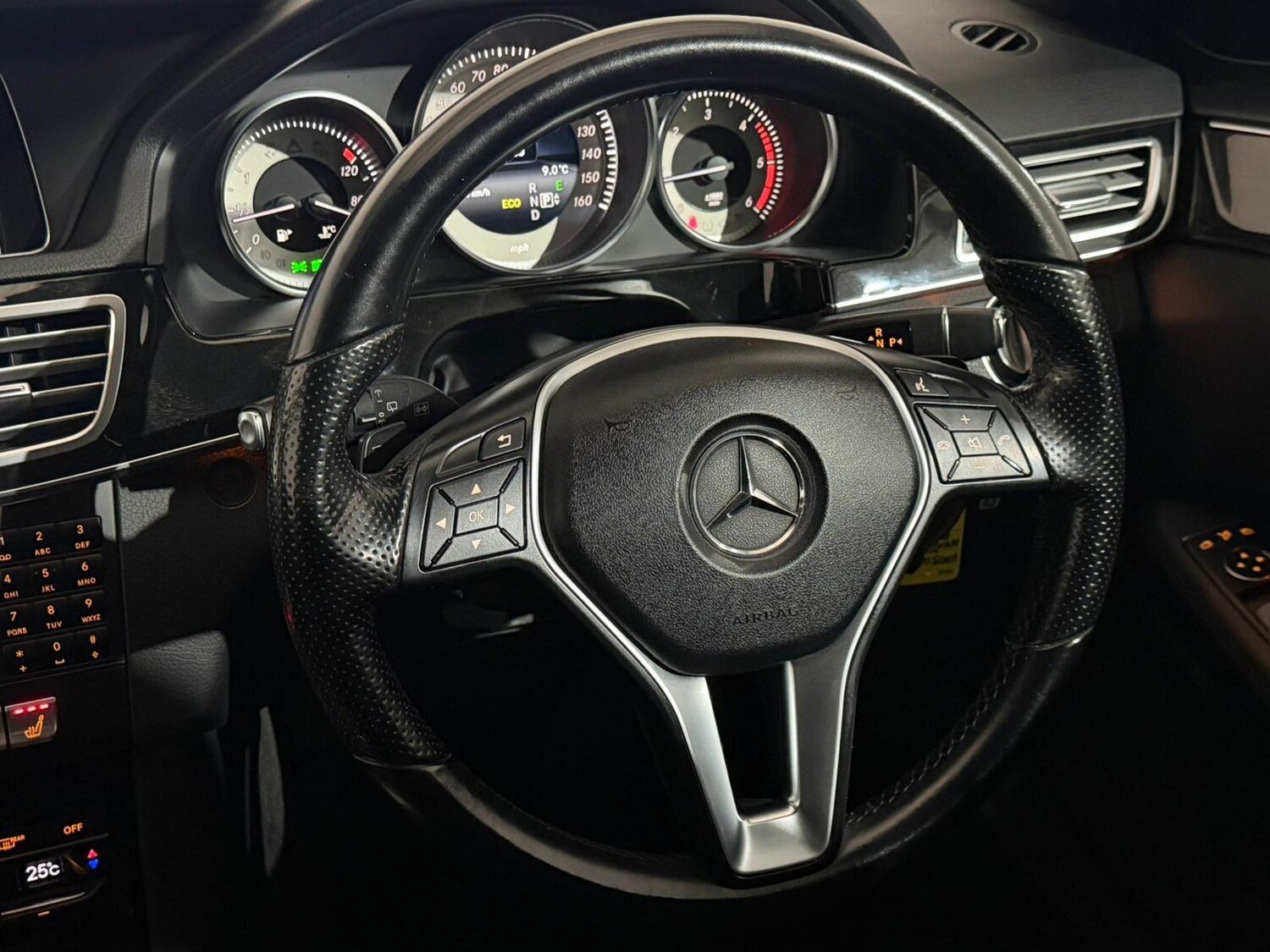 Used Mercedes-Benz E Class 2013 for sale - 77551882: Photo 13