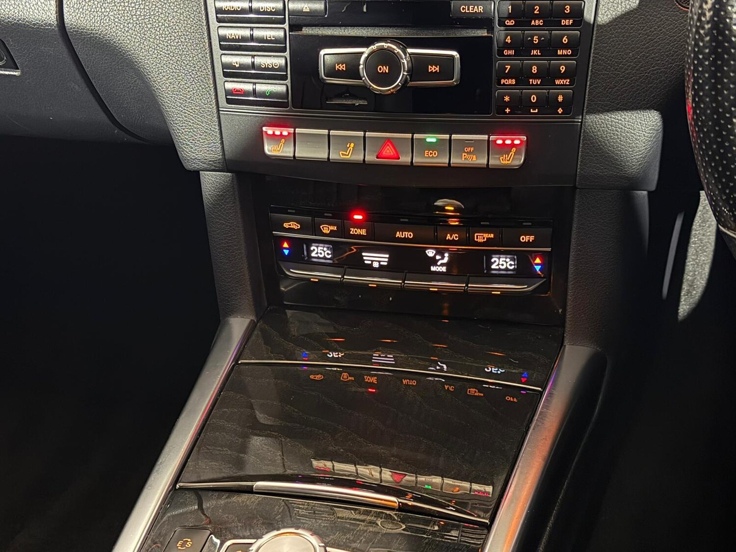 Used Mercedes-Benz E Class 2013 for sale - 77551882: Photo 15