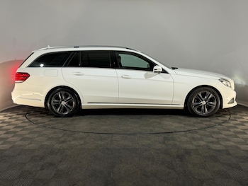 Used Mercedes-Benz E Class 2013 for sale - 77551882: Photo