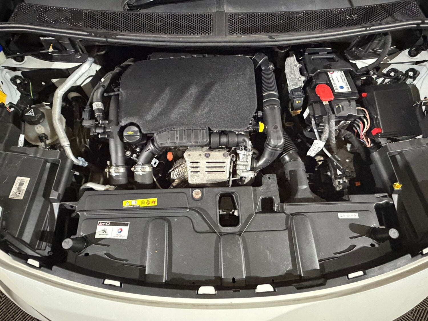 Used Peugeot 3008 2017 for sale - 77725913: Photo 10