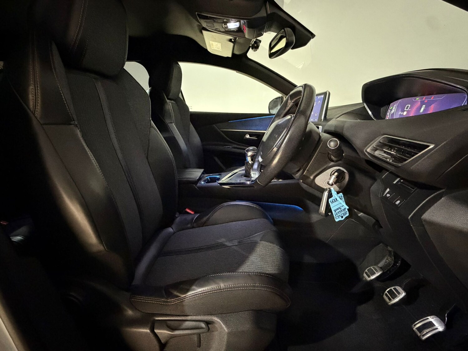 Used Peugeot 3008 2017 for sale - 77725913: Photo 16