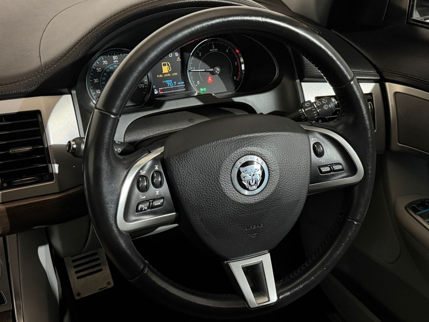 Used Jaguar XF 2013 for sale - 78158542: Photo 13