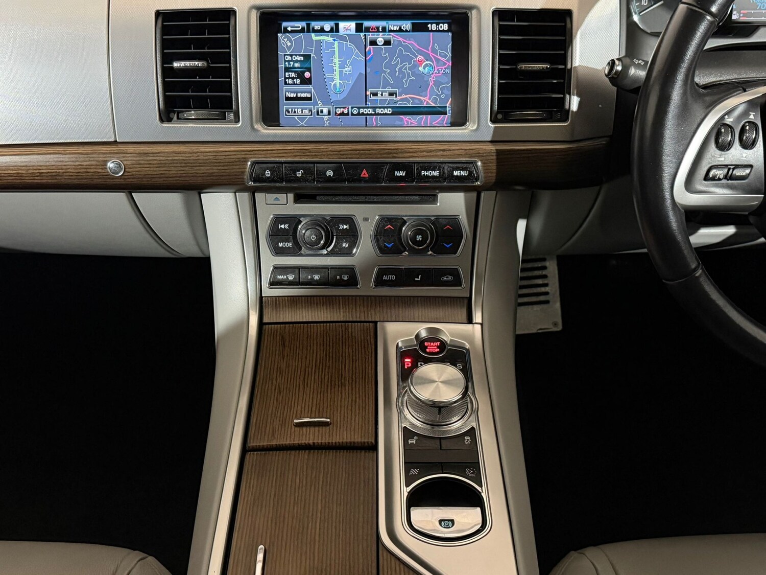 Used Jaguar XF 2013 for sale - 78158542: Photo 14