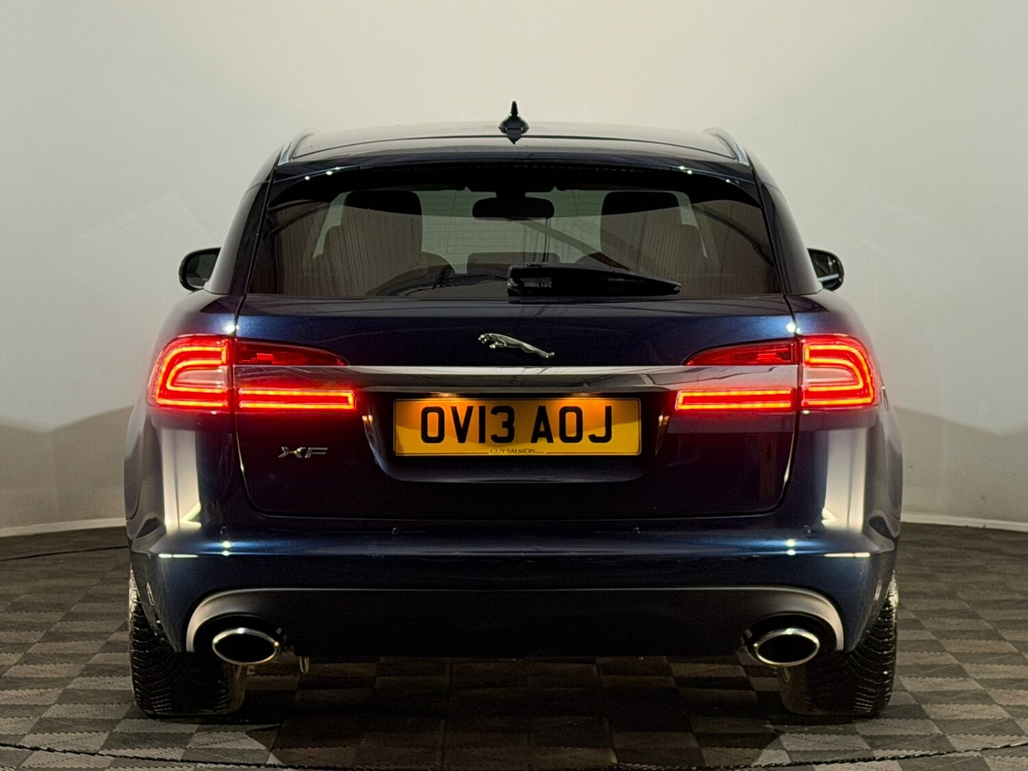 Used Jaguar XF 2013 for sale - 78158542: Photo 7