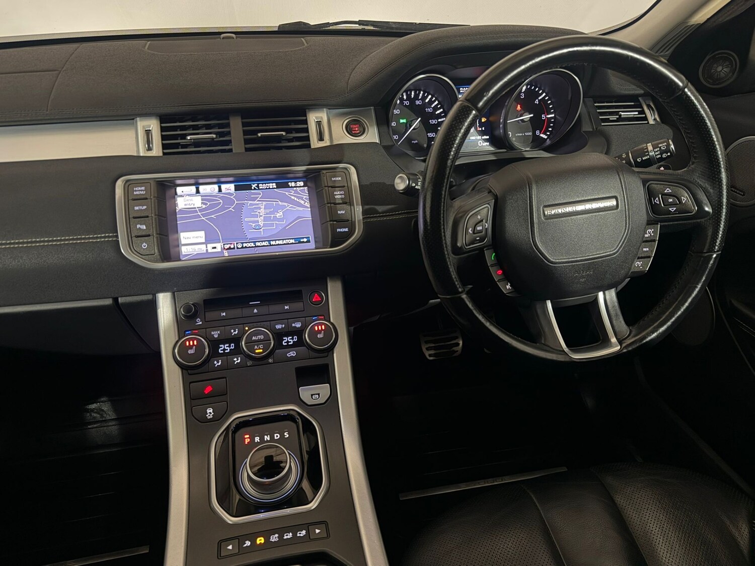 Used Land Rover Range Rover Evoque 2013 for sale - 77501265: Photo 11