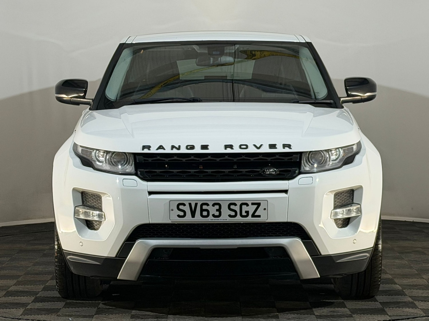 Used Land Rover Range Rover Evoque 2013 for sale - 77501265: Photo 2