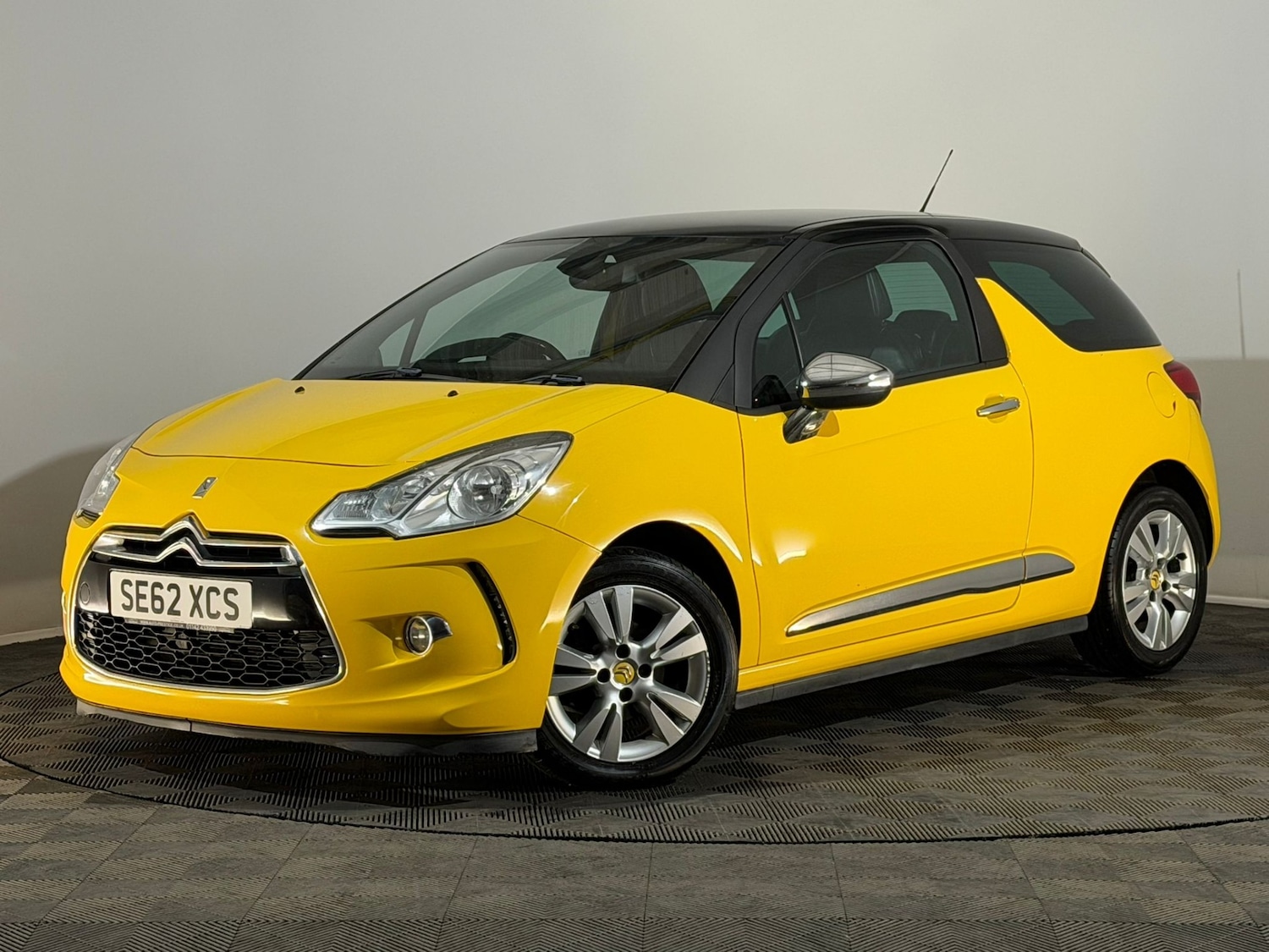 Used Citroen DS3 2018 for sale - 78136977: Photo 3