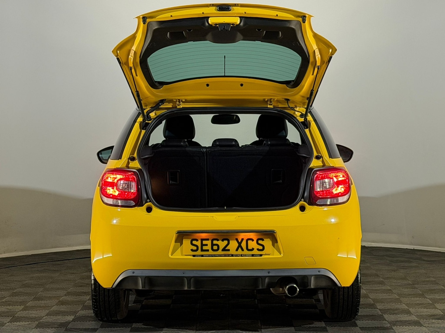 Used Citroen DS3 2018 for sale - 78136977: Photo 8