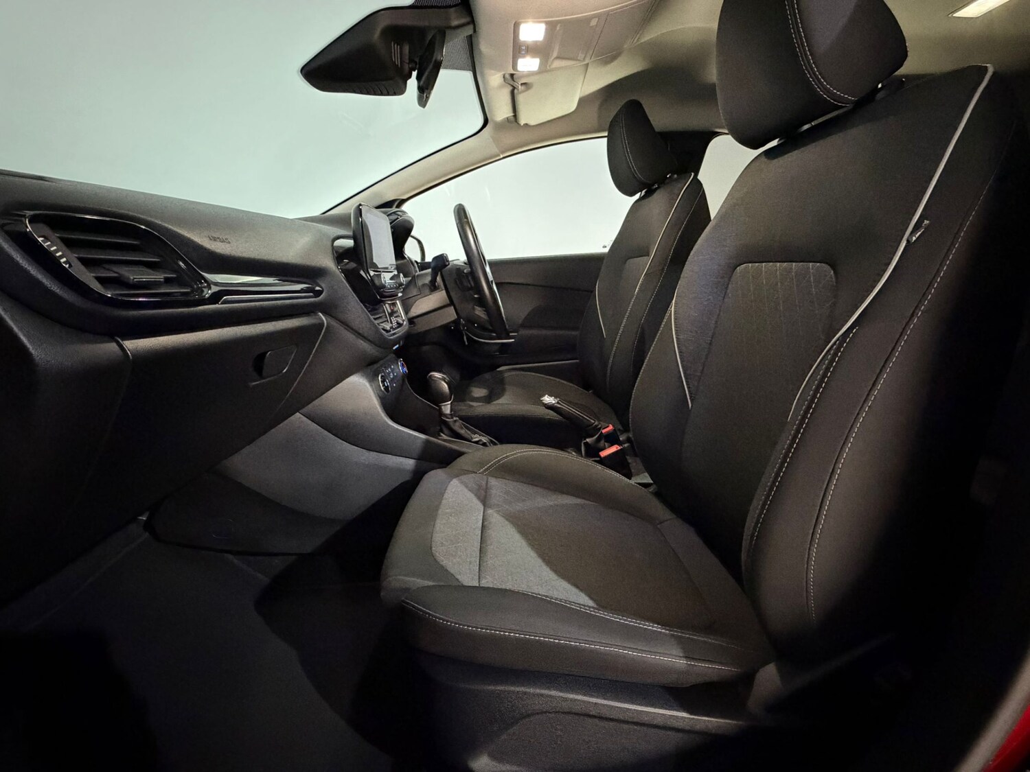 Used Ford Fiesta 2018 for sale - 77618332: Photo 16