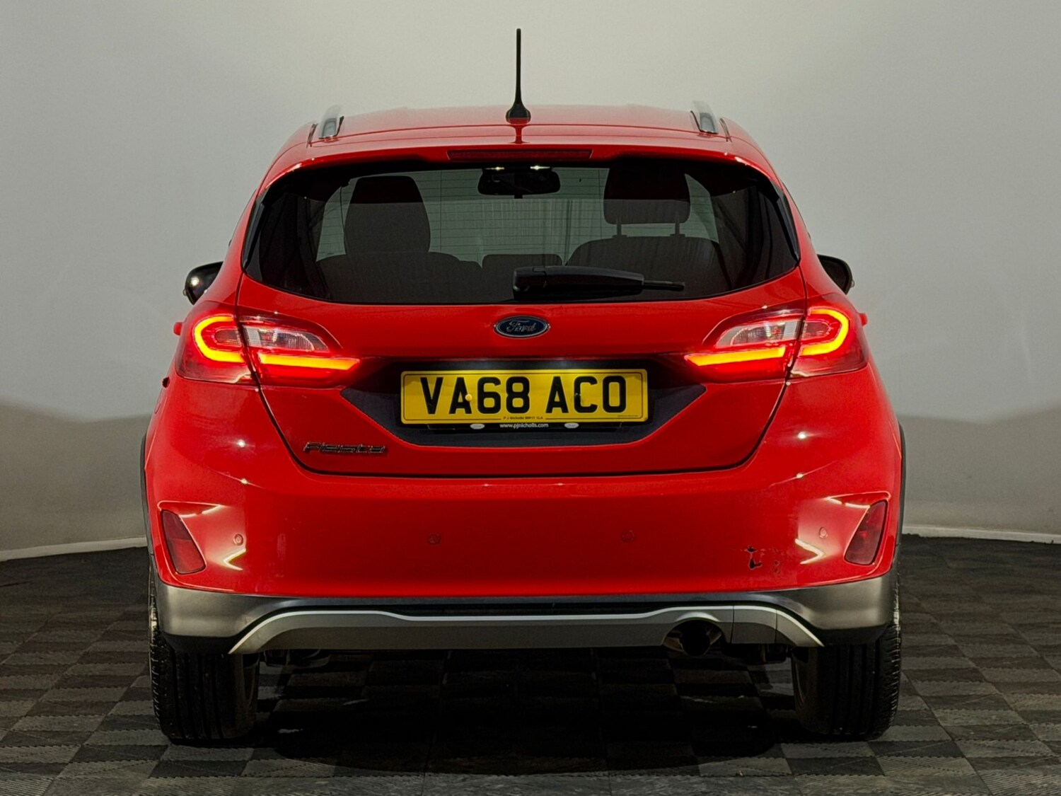 Used Ford Fiesta 2018 for sale - 77618332: Photo 7