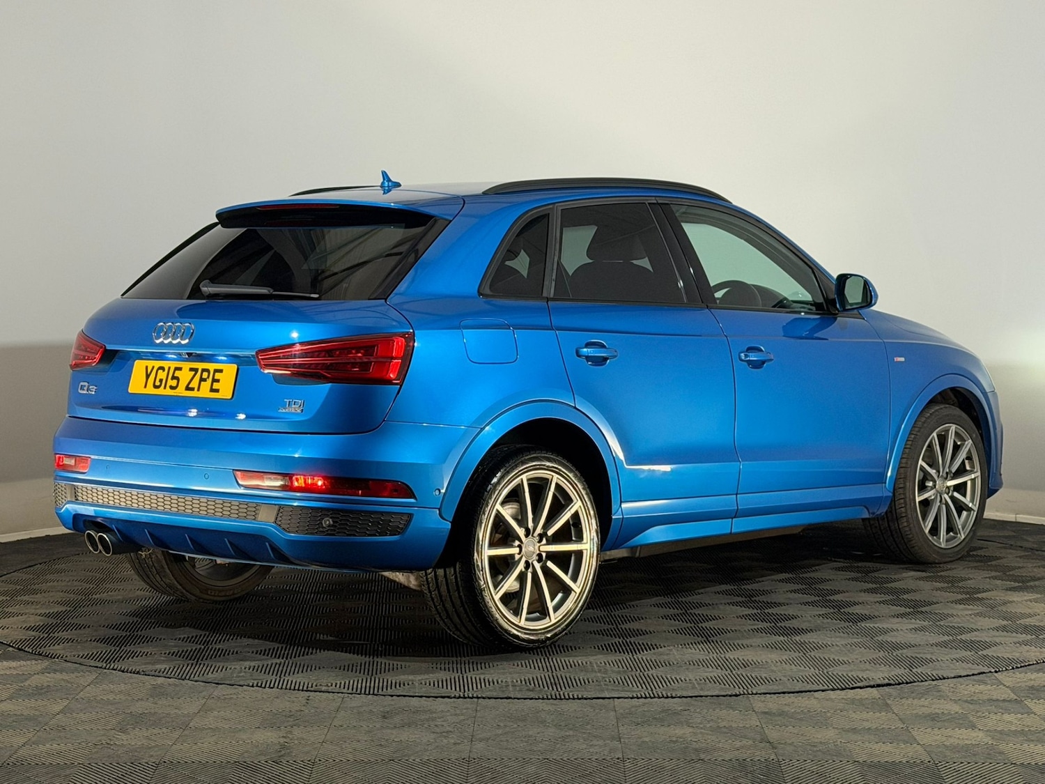 Used Audi Q3 2015 for sale - 77674219: Photo 6