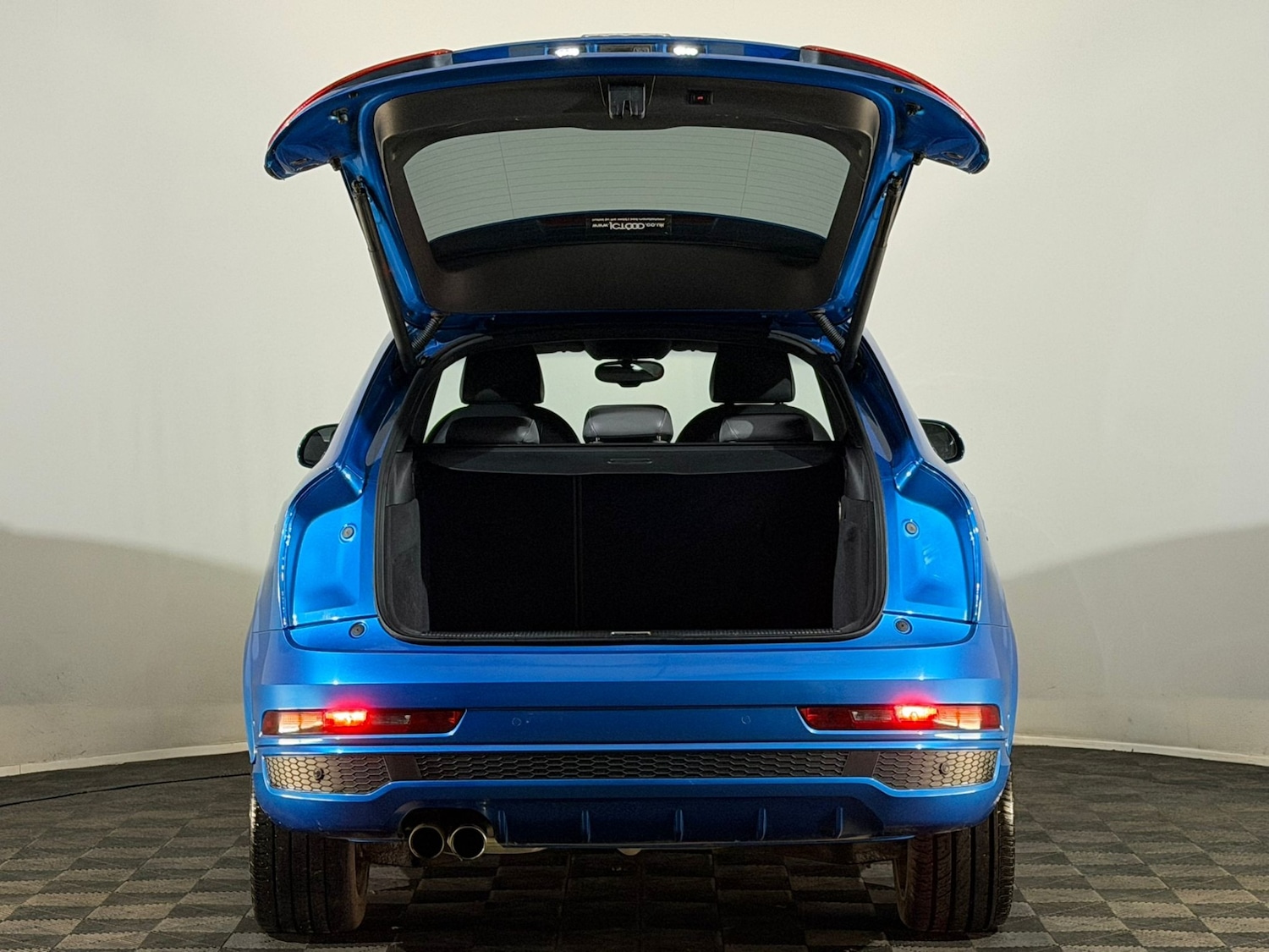 Used Audi Q3 2015 for sale - 77674219: Photo 8