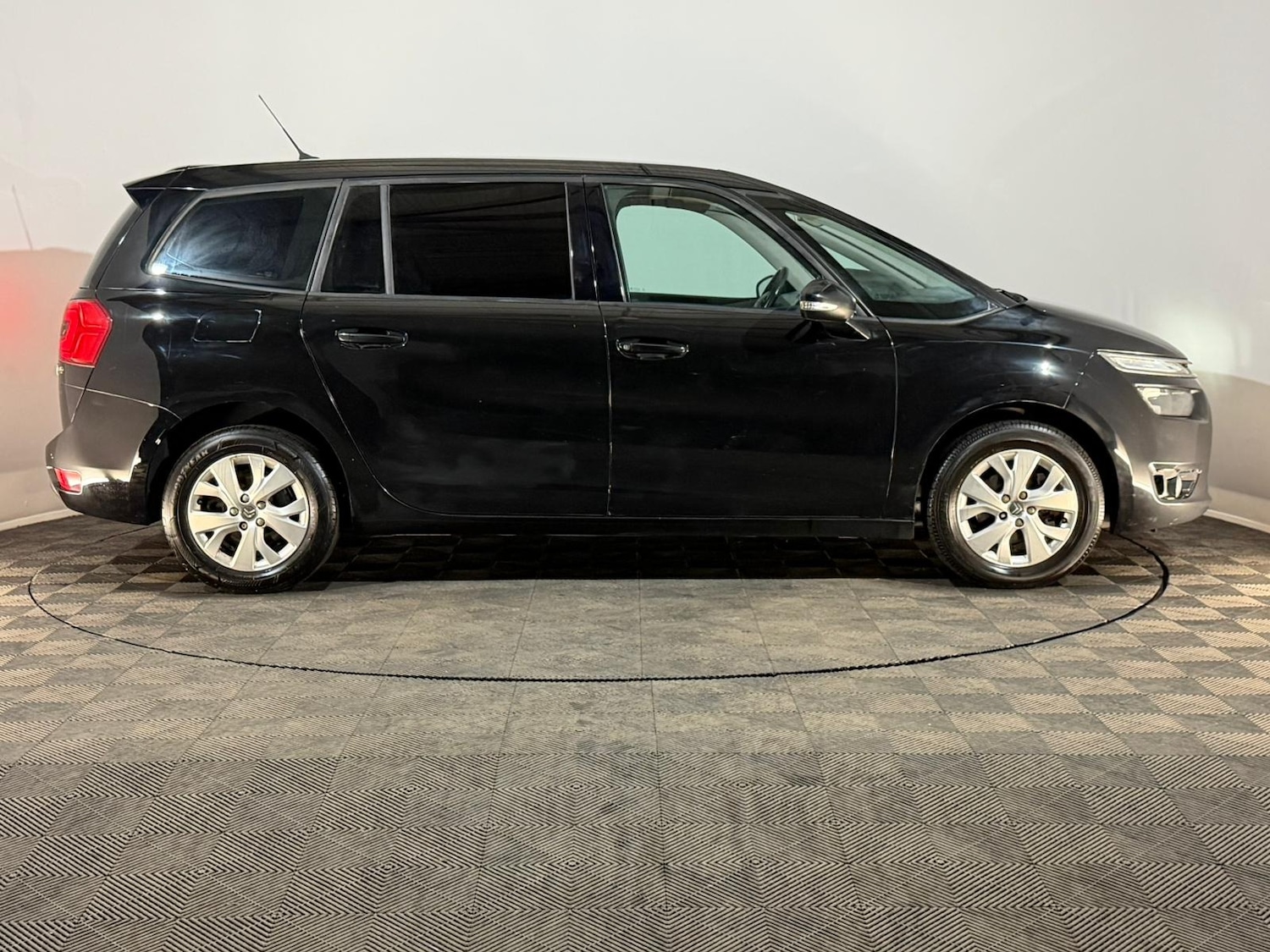 Used Citroen C4 Grand Picasso 2014 for sale - 76500933: Photo 4