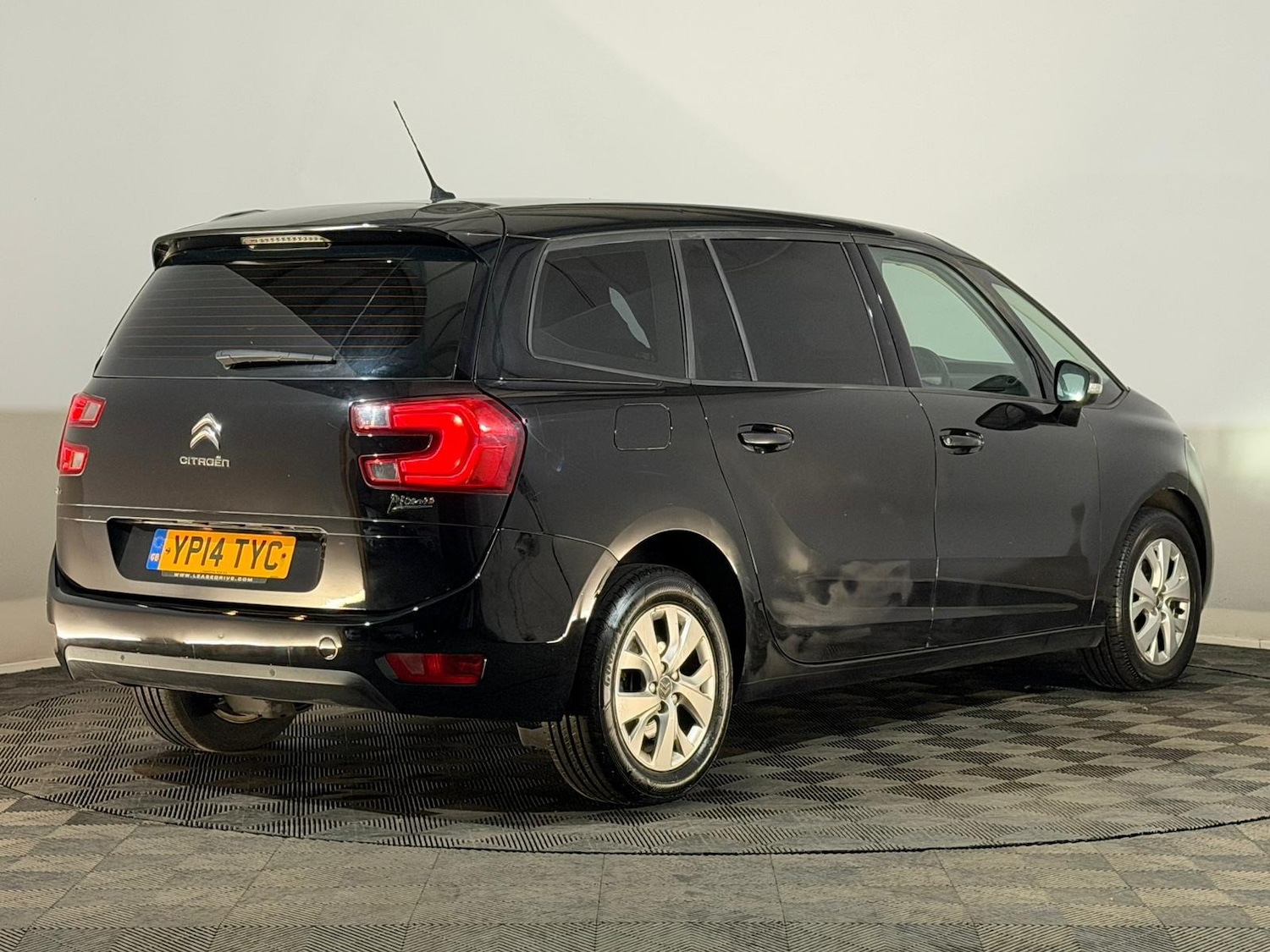 Used Citroen C4 Grand Picasso 2014 for sale - 76500933: Photo 6