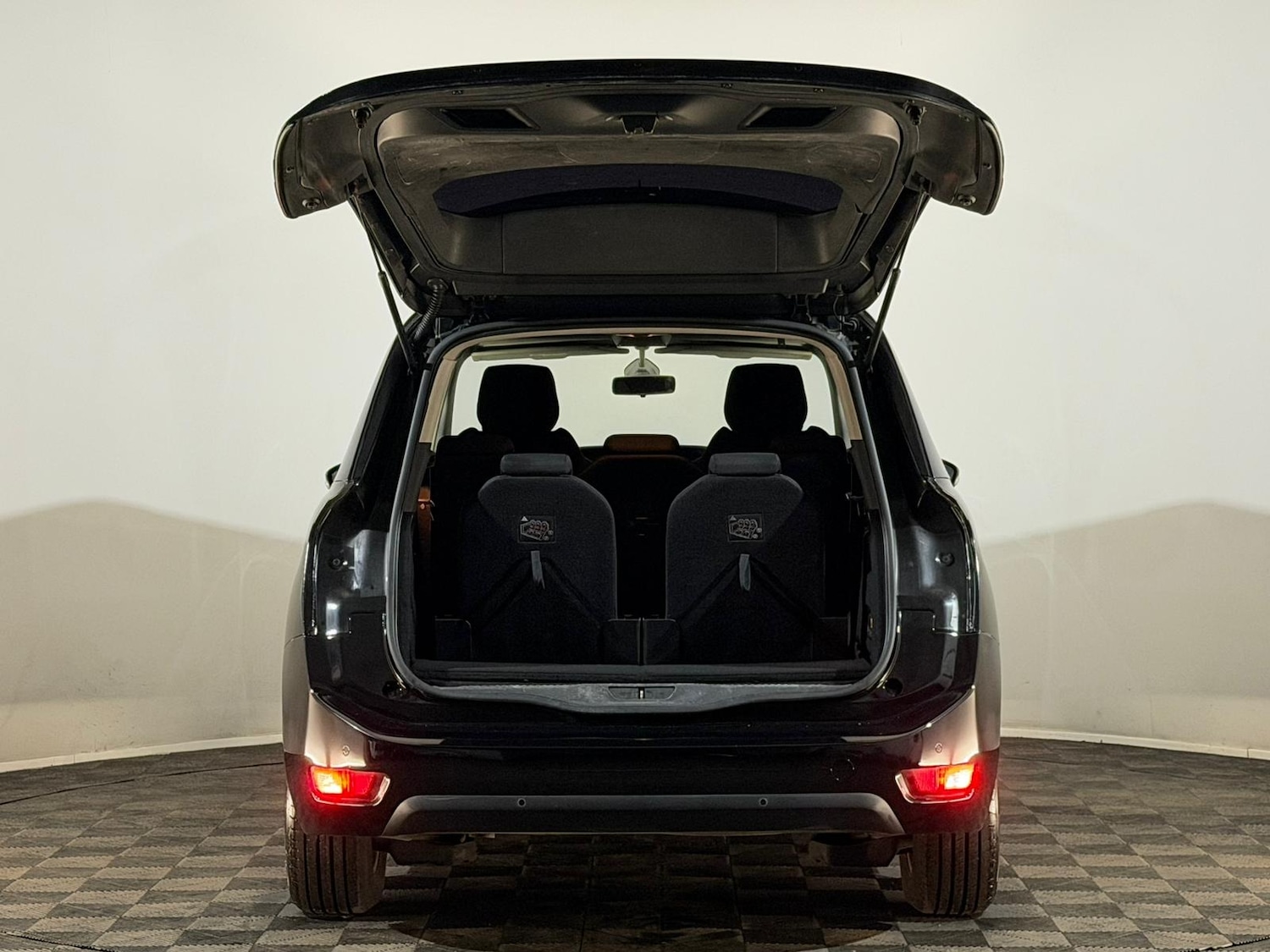 Used Citroen C4 Grand Picasso 2014 for sale - 76500933: Photo 8