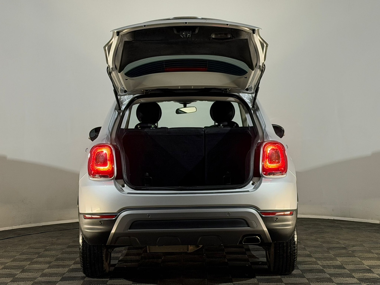 Used Fiat 500X 2015 for sale - 78048985: Photo 8